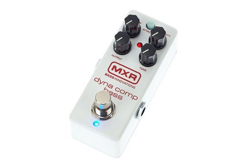 mxr-m282-dyna-comp-bass-angle-right